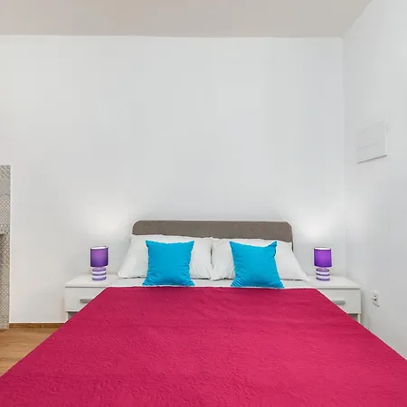 Lucano 2365 Appartement *