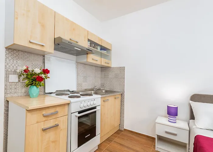 Lucano 2365 Valbandon